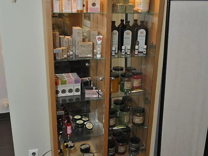 Hotel apartamentowy & Zakrzowek 4*