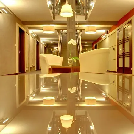 & Zakrzowek Hotel apartamentowy 4*