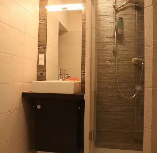 Aparthotel & Zakrzowek 4*