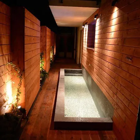 & Zakrzowek 아파트호텔 크라쿠프