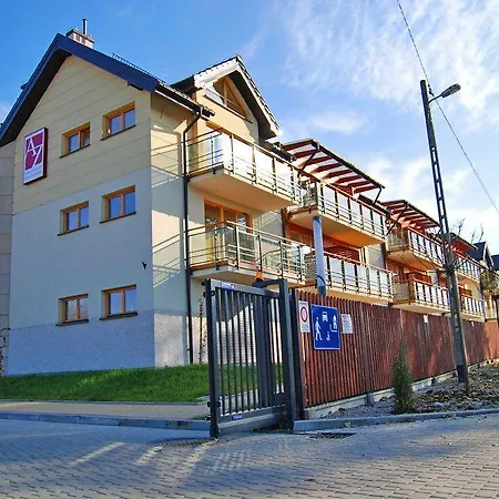 Aparthotel & Zakrzowek 4*